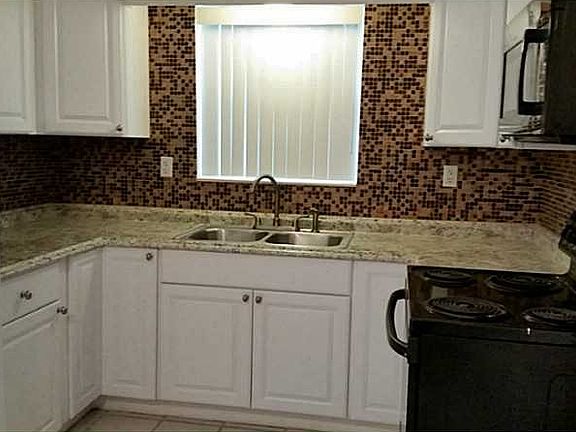 5th image of 3566 NE 168th St APT 1