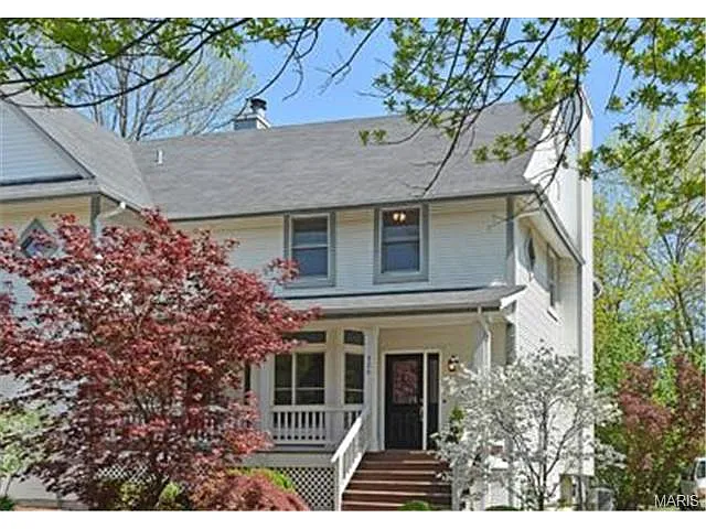 420 Reavis Pl photo 1