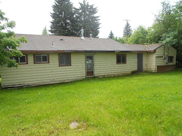 2nd image of 341 S 4th St