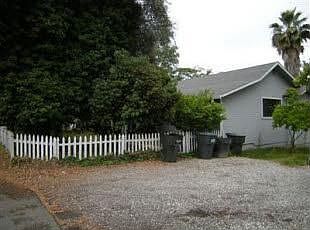 2nd image of 5933 Beech Ave