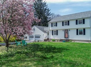 144 Pine St, Columbia, CT 06237