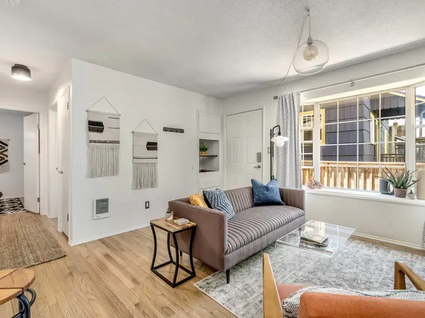 (undisclosed Address), Portland, OR 97214