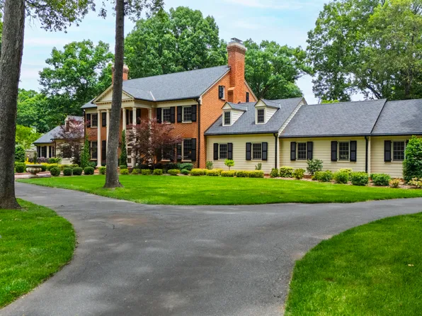 820 Kenmore Rd, Chapel Hill, NC 27514