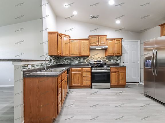 5th image of 7847 E 132nd Pl S