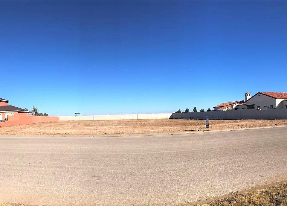 2nd image of 18 Mission Santiago Dr