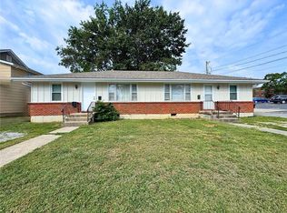 606-608 Cleburn St, Warrensburg, MO 64093
