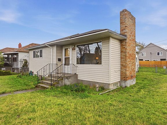 2nd image of 2304 E Sanson Ave