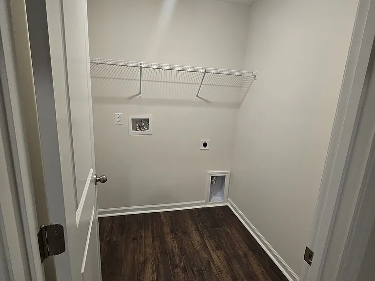 820 Wolverine Ln — Photo 6