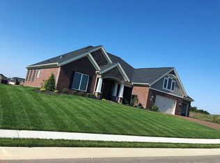 5651 Brompton Dr, Newburgh, IN 47630
