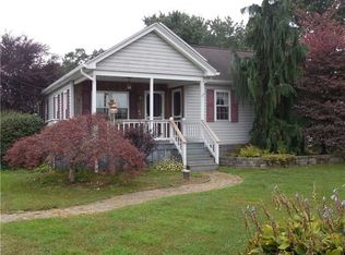 2764 Old Butler Rd, New Castle, PA 16101