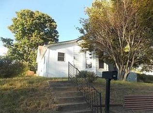 810 E Pike St, Martinsville, IN