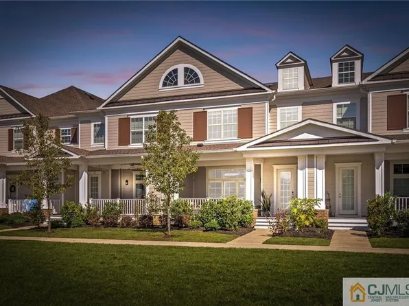 5 Lafayette Way, Cranbury, NJ 08512