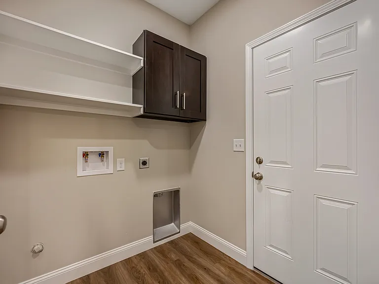 3454 Ammon Dr — Photo 27