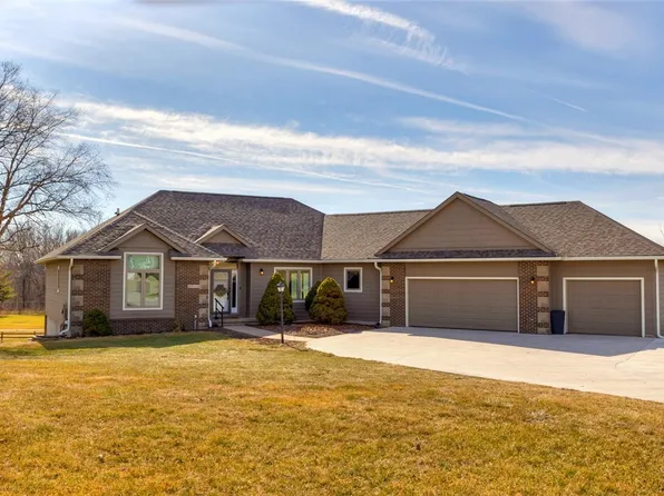23110 Valley View Trl, Adel, IA 50003