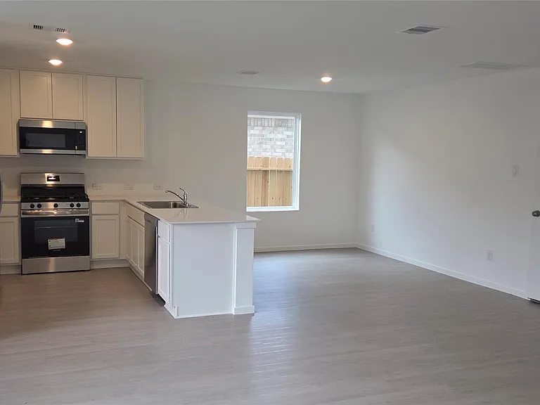 21323 Newberry Grove Ln — Photo 15
