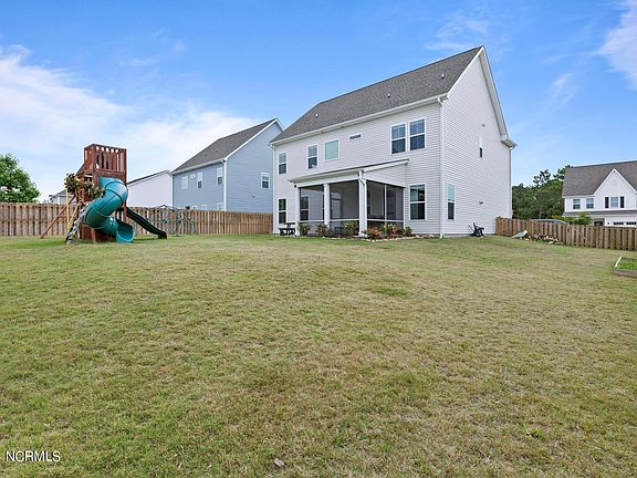 5th image of 907 W Arboria Drive