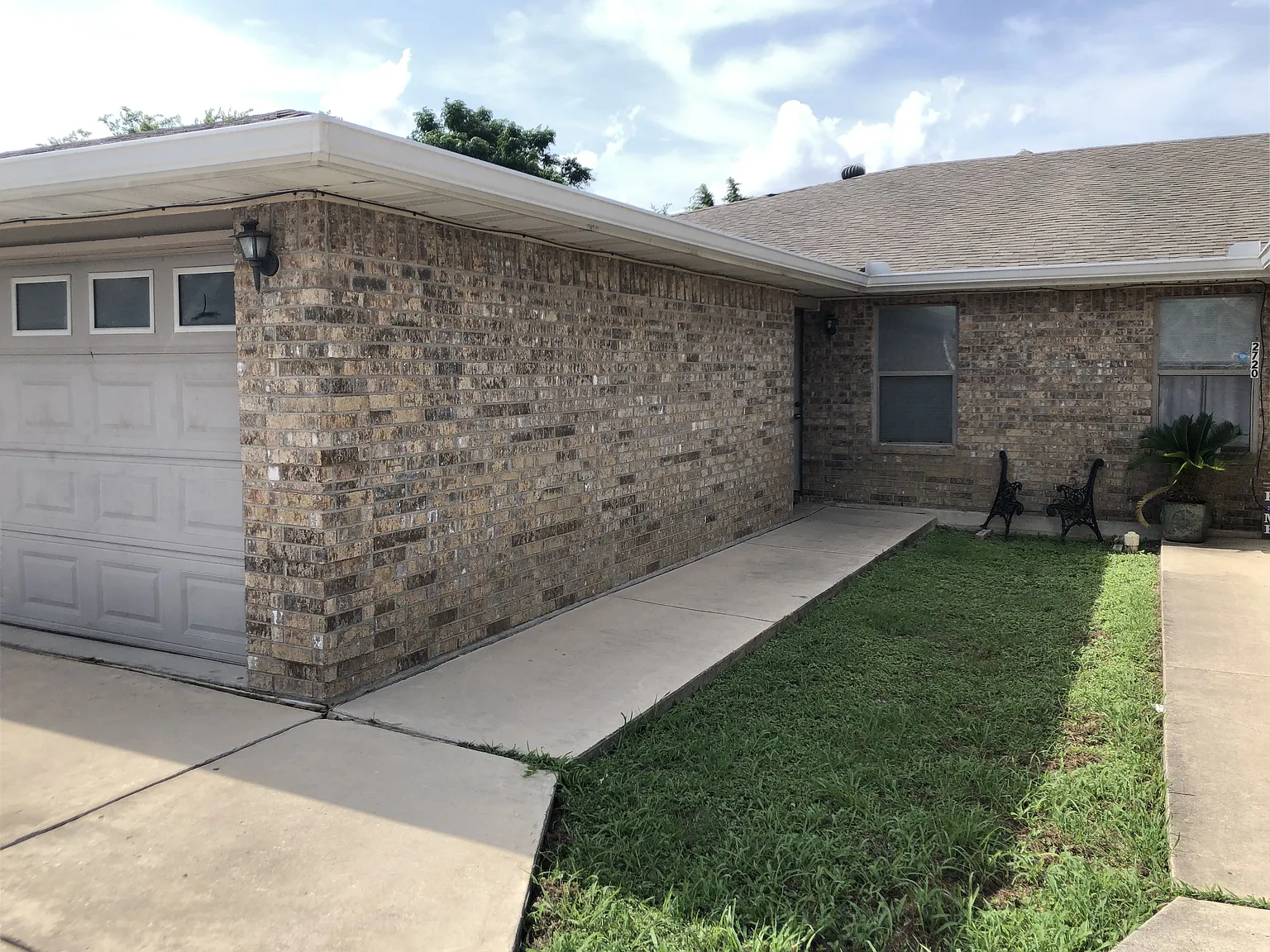 2 bed, 1290 sqft, $1,495 — Photo 1