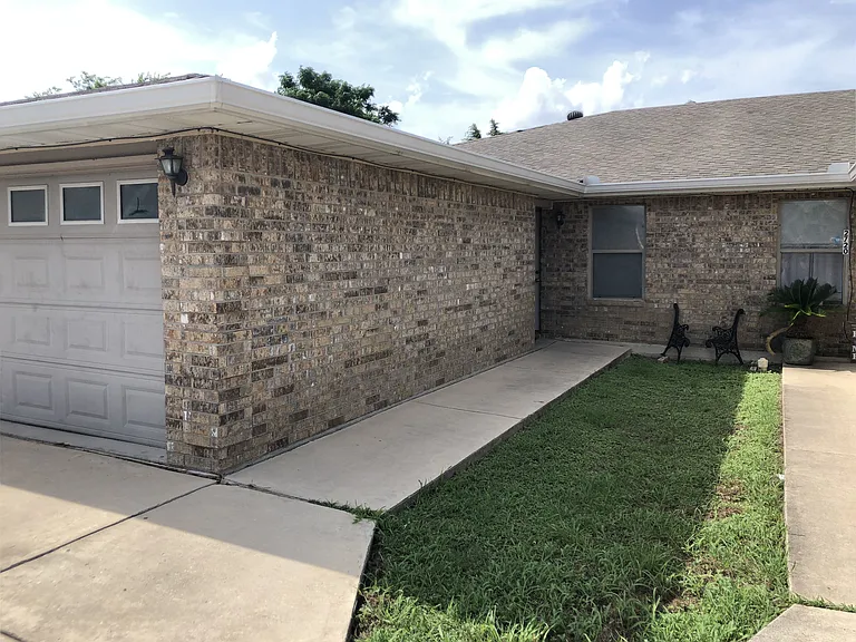Front of 2722 Heynis North-
Two-car garage