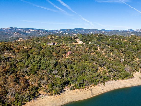 3rd image of 4500 Lake Ridge Road