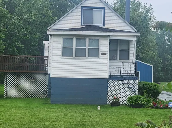3031 W 45th Ave, Gary, IN 46408