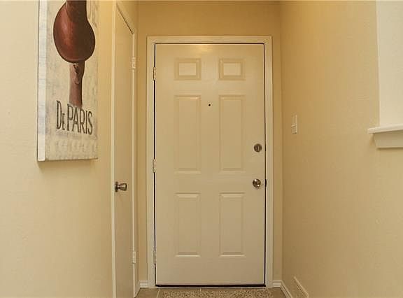 3rd image of 520 Sierra Blanca Dr