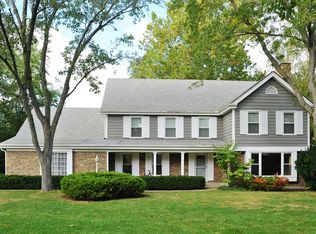 260 Landis Ln, Deerfield, IL