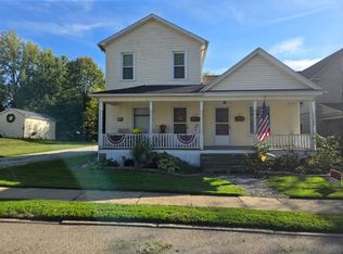 103 E Park Ave, Hubbard, OH 44425