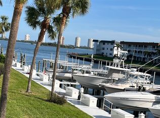 104 Paradise Harbour Blvd #305, North Palm Beach, FL 33408