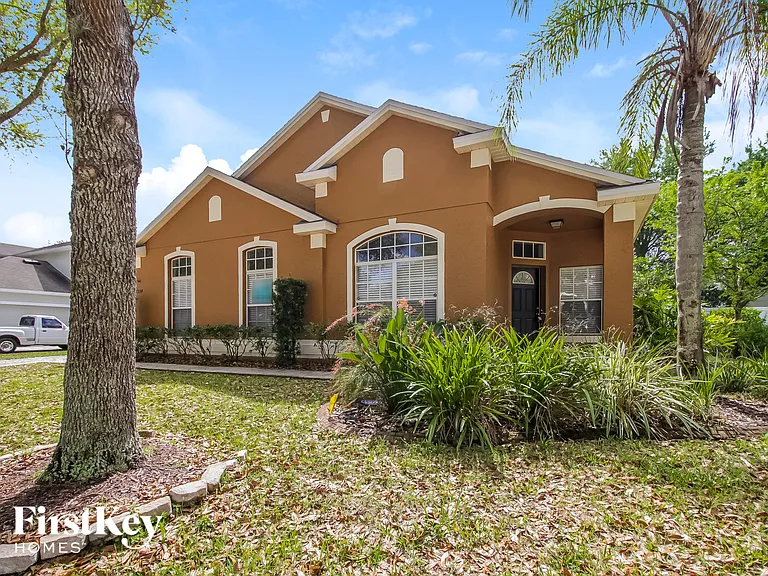 1354 Edison Tree Rd — Photo 2