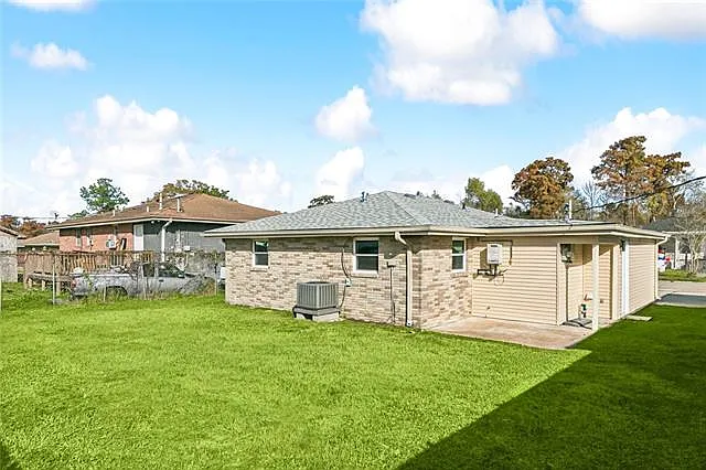 1608 Redwood Dr — Photo 15
