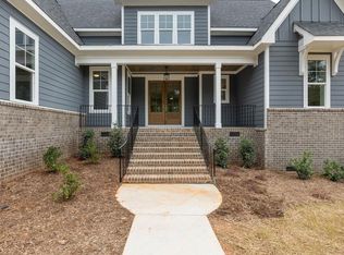 9616 Chris Dr, Raleigh, NC 27603