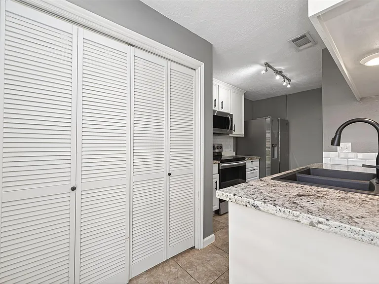6700 Richardson Rd #305 — Photo 15
