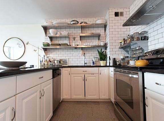 3rd image of 3600 N Lake Shore Dr APT 1418