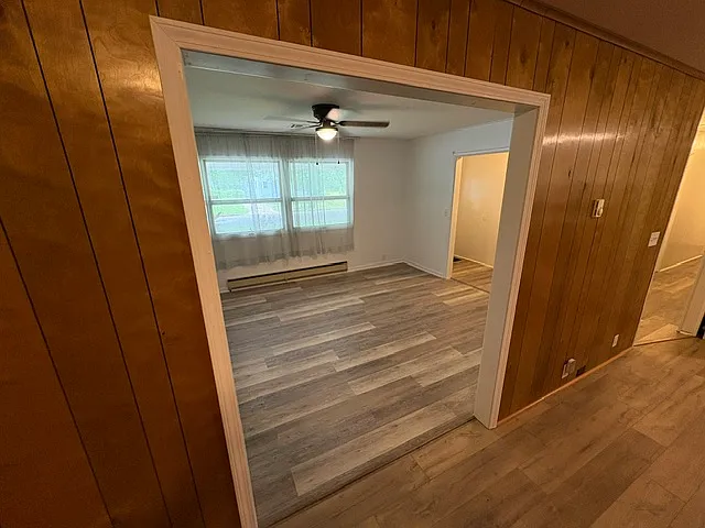 928 N Griffin Ave — Photo 6
