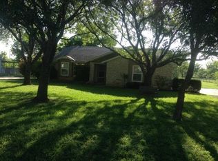 223 Spring Garden Dr, Hutto, TX 78634