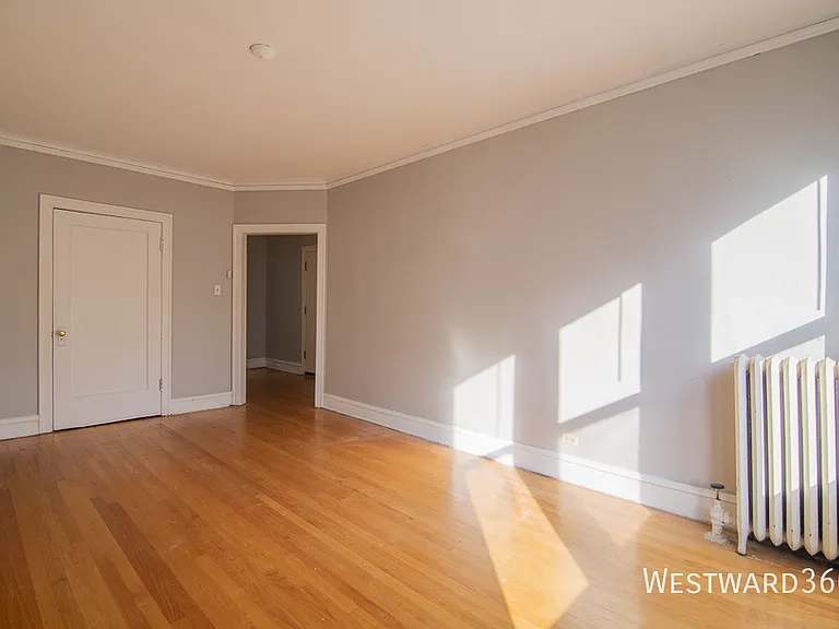 6055 N Hermitage Ave #1 — Photo 5
