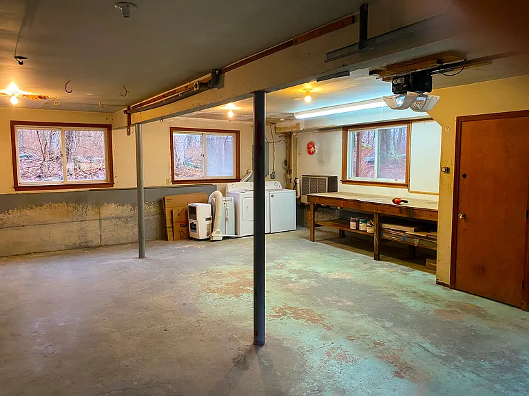 Full 2 car garage
