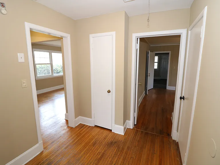 3741 N Sharon Amity Rd — Photo 16
