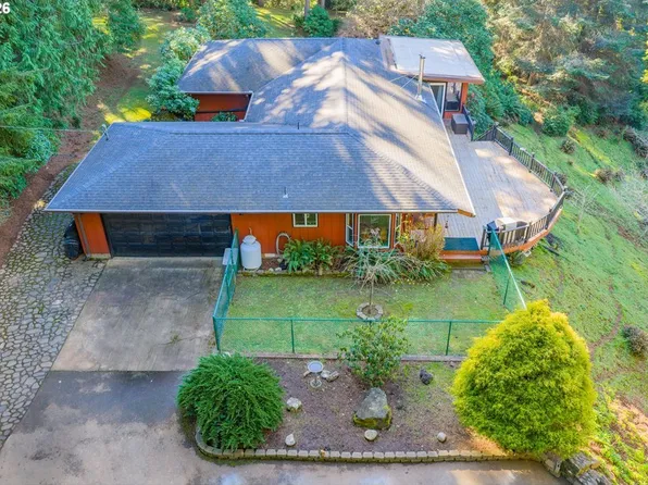 94442 Carlson Heights Ln, North Bend, OR 97459