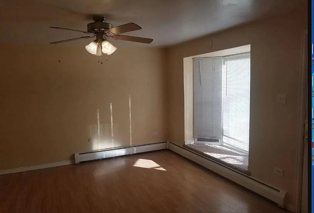 2 bed, 1.5 bath, 754 sqft, $1,800 — Photo 3