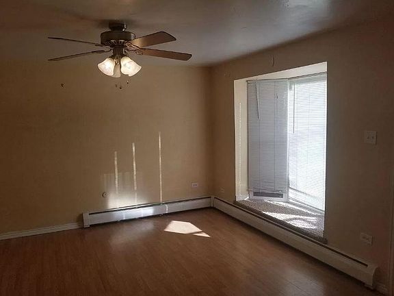 3rd image of 1355 Gaylord St APT 7