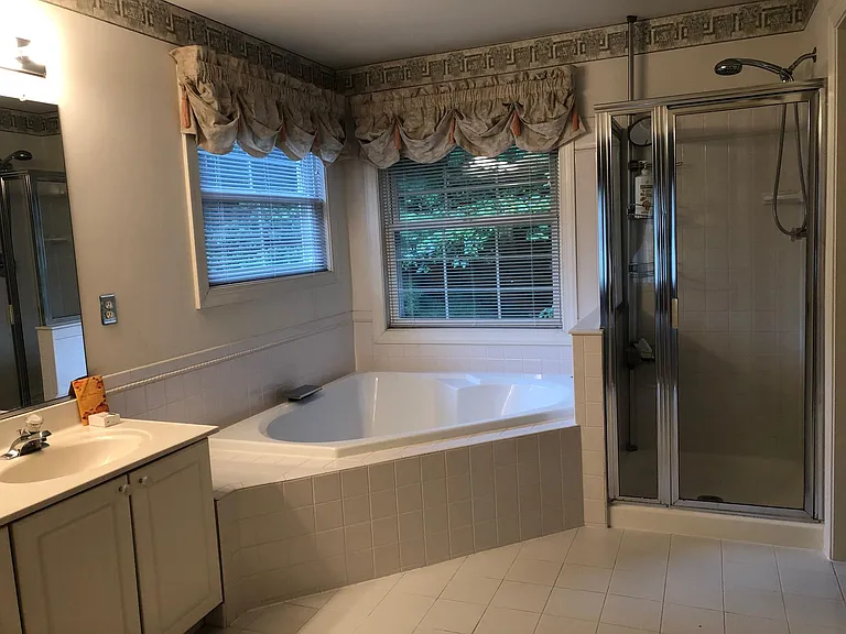 20449 Winfield Pl — Photo 9