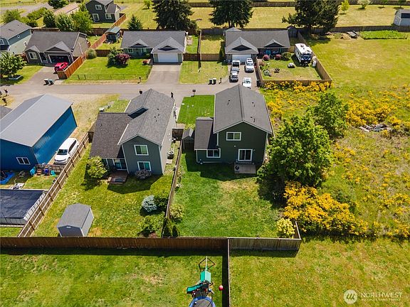 4th image of 9324 179th Lane SW