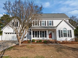 627 Winterfield Dr, Winterville, NC 28590