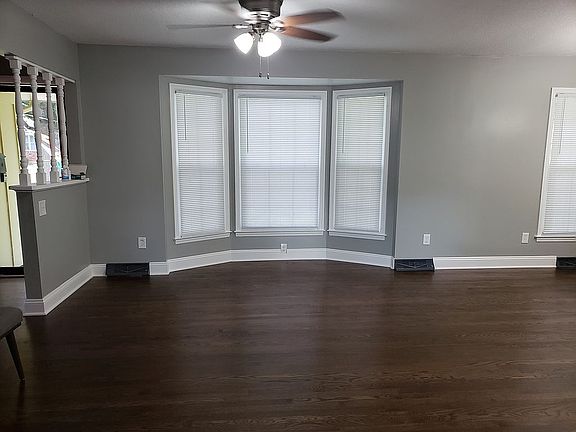 2nd image of 10720 Fremont Ave