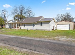 131 S Willow Ave, Stratford, OK 74872