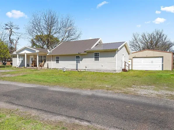 131 S Willow Ave, Stratford, OK 74872