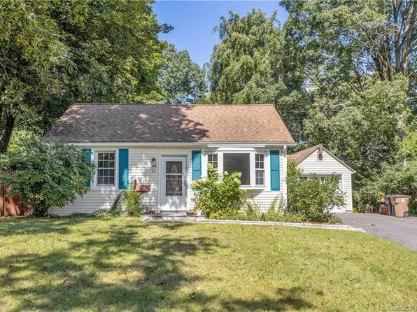 60 Knox Road, Stamford, CT 06907