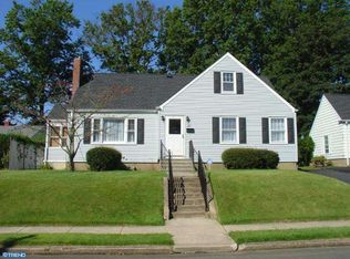 27 Dawes Ave, Ewing, NJ 08638
