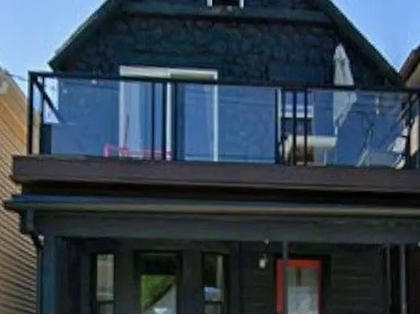 22 Keith St, Hamilton, ON L8L 3S1